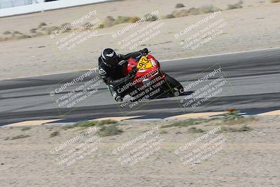 media/Oct-30-2025-Racers Edge (Thu) [[dabbdaf680]]/3-B Group/Session 3 (Turn 15 Inside)/